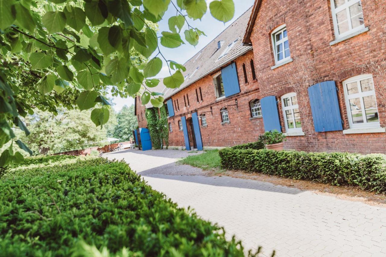 Hotel Am Kloster - Domaene Moellenbeck Rinteln Esterno foto
