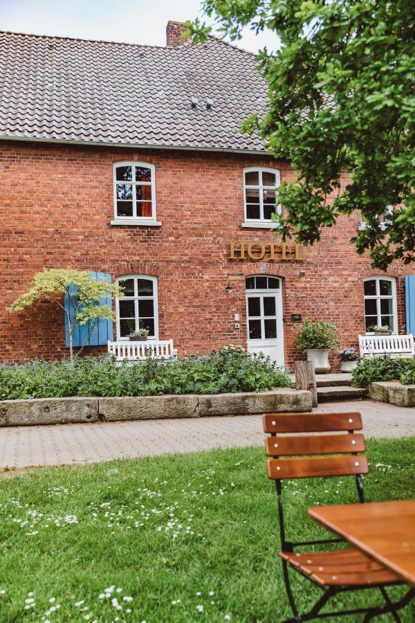 Hotel Am Kloster - Domaene Moellenbeck Rinteln Esterno foto